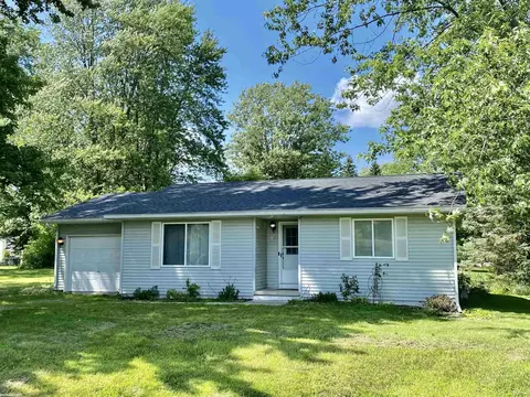 130 Prospect, Croswell, MI 48422