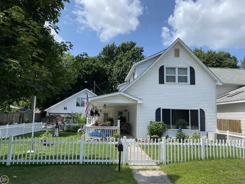 3131 Forest, Port Huron, MI 48060