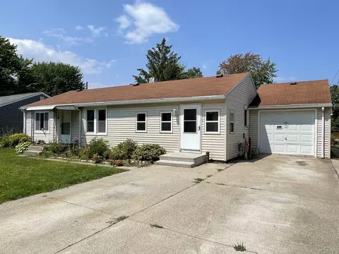 110 Deens, Bay City, MI 48706