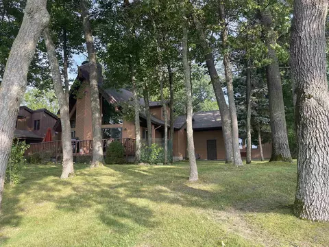 4646 Keswick, Gladwin, MI 48624 photo 3