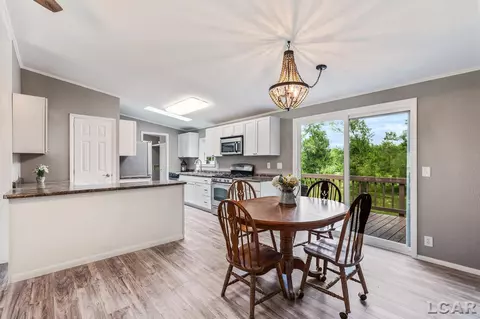 1053 Laberdee, Adrian, MI 49221 photo 14