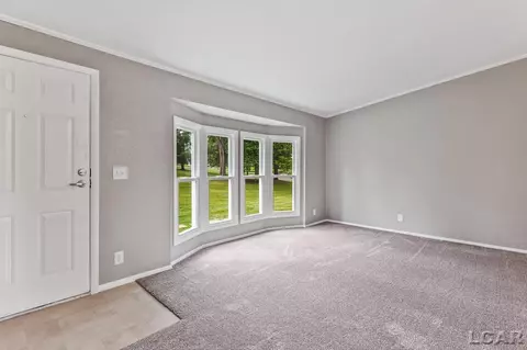 1053 Laberdee, Adrian, MI 49221 photo 17