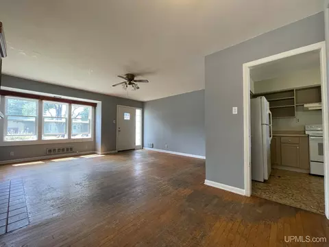 102 W Fall, L'anse, MI 49946 photo 7