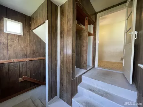 102 W Fall, L'anse, MI 49946 photo 26