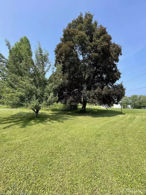 102 W Fall, L'anse, MI 49946 photo 39