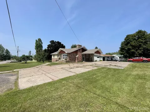 102 W Fall, L'anse, MI 49946 photo 43
