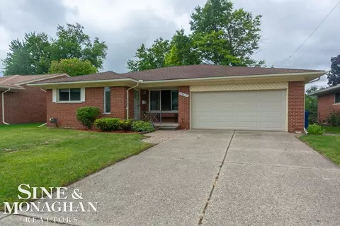 29655 Pinto, Warren, MI 48093