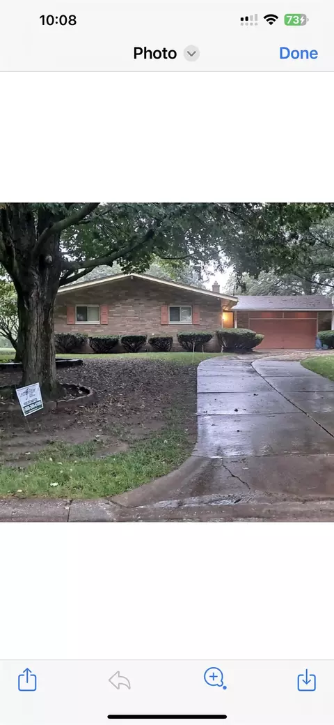 1367 Chissom, Flint, MI 48532
