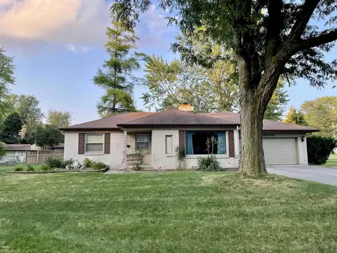 38344 Wooster, Clinton Township, MI 48036