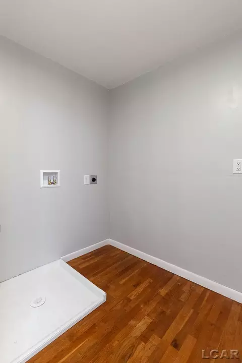 1265 W Maple, Adrian, MI 49221 photo 28