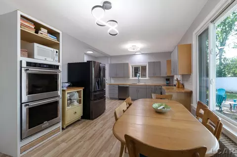 1265 W Maple, Adrian, MI 49221 photo 9