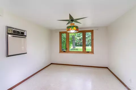 3636 E Monroe, Midland, MI 48642 photo 10