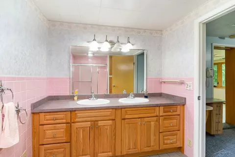 3636 E Monroe, Midland, MI 48642 photo 13