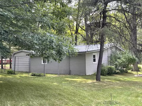 211 E Clarence, Harrison, MI 48625 photo 18