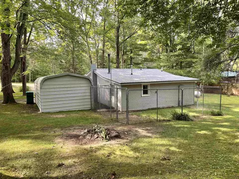 211 E Clarence, Harrison, MI 48625 photo 20