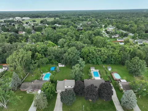 8475 Wesley, Flushing, MI 48433 photo 36
