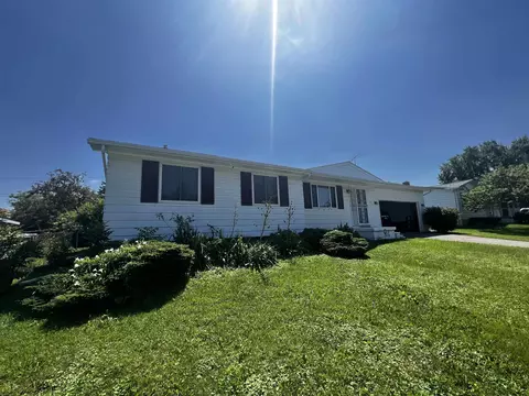 3211 Thornfield, Flint, MI 48532