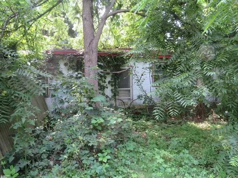 584 Casemer, Lake Orion, MI 48360