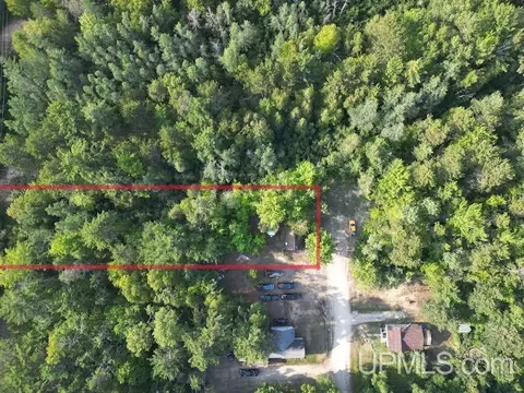 Tbd N 8th, Manistique, MI 49854