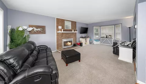 47412 Old Orch, Macomb, MI 48044 photo 4
