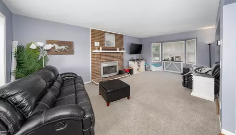 47412 Old Orch, Macomb, MI 48044 photo 7
