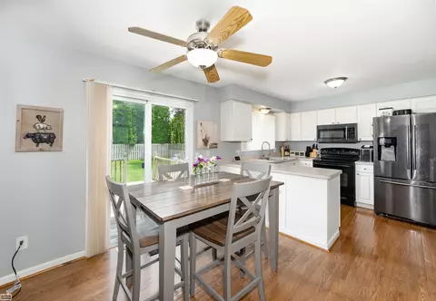 47412 Old Orch, Macomb, MI 48044 photo 5