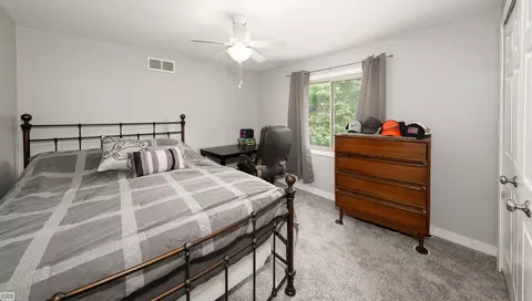 47412 Old Orch, Macomb, MI 48044 photo 16