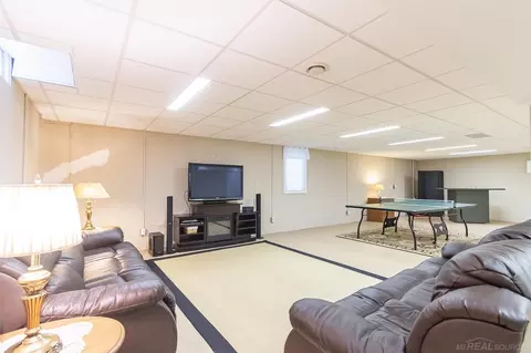 49559 Hiddenbrook, Macomb, MI 48042 photo 28