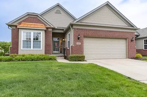 49559 Hiddenbrook, Macomb, MI 48042