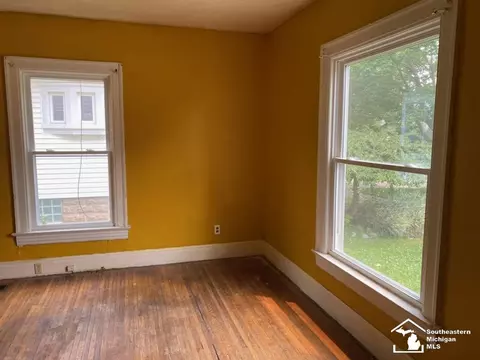 734 Smith, Monroe, MI 48161 photo 8