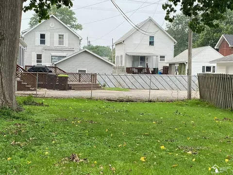 734 Smith, Monroe, MI 48161 photo 19