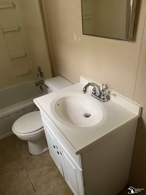 734 Smith, Monroe, MI 48161 photo 9