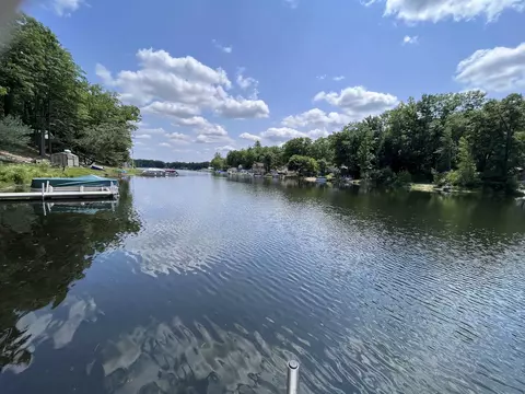1071 Lake, Harrison, MI 48625 photo 2