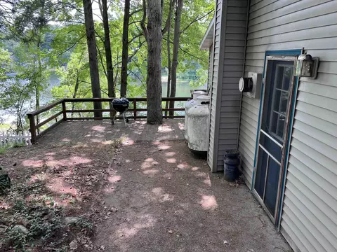 1071 Lake, Harrison, MI 48625 photo 12