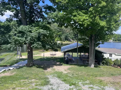 1071 Lake, Harrison, MI 48625 photo 33