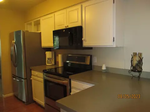 506 Chamberlain # 3, Flushing, MI 48433 photo 5