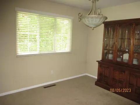506 Chamberlain # 3, Flushing, MI 48433 photo 7