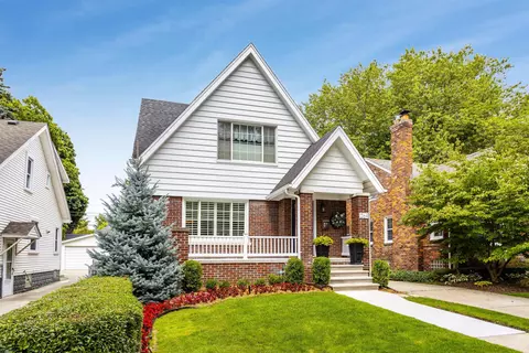 264 Ridgemont, Grosse Pointe Farms, MI 48236 photo 2
