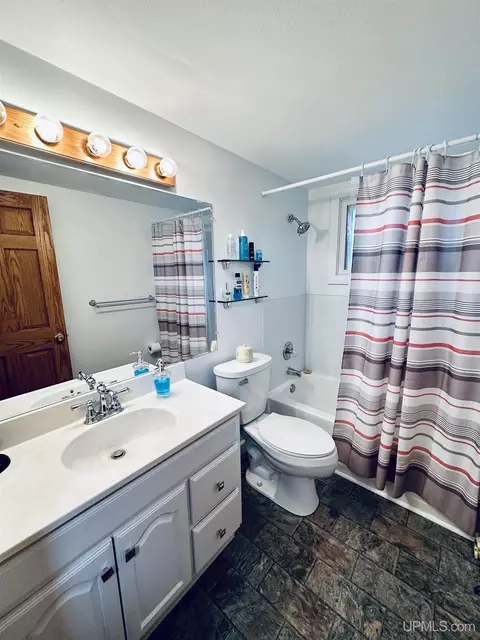 1765 S Rose, Ishpeming, MI 49849 photo 11