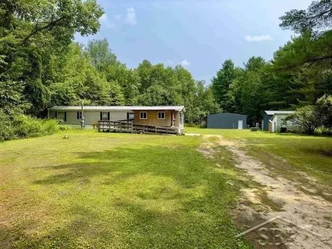 1633 S Dickenson, Shepherd, MI 48883 photo 5