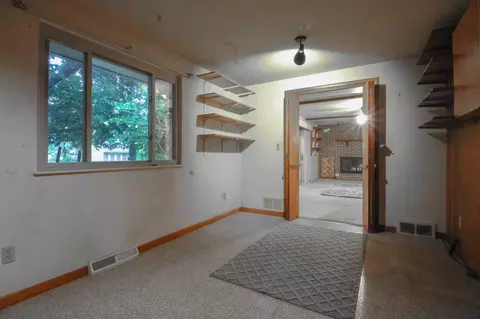 1438 S Morrish, Flint, MI 48532 photo 13