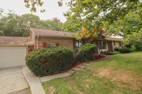 1438 S Morrish, Flint, MI 48532 photo 3