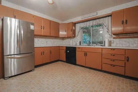 1438 S Morrish, Flint, MI 48532 photo 17