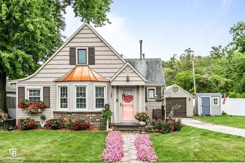 3087 Maplewood, Fort Gratiot, MI 48059