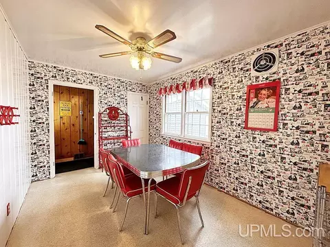 458 Oak, Ishpeming, MI 49849 photo 10