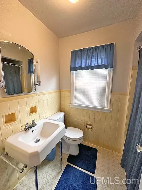 458 Oak, Ishpeming, MI 49849 photo 21