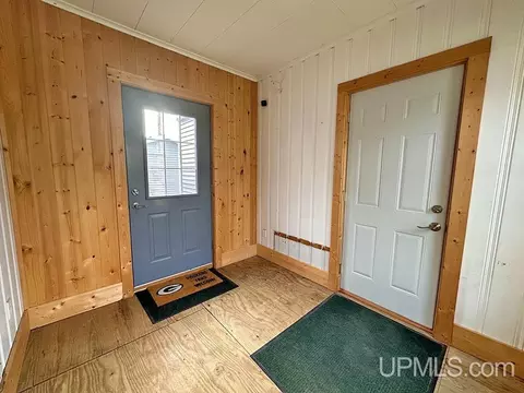 458 Oak, Ishpeming, MI 49849 photo 6