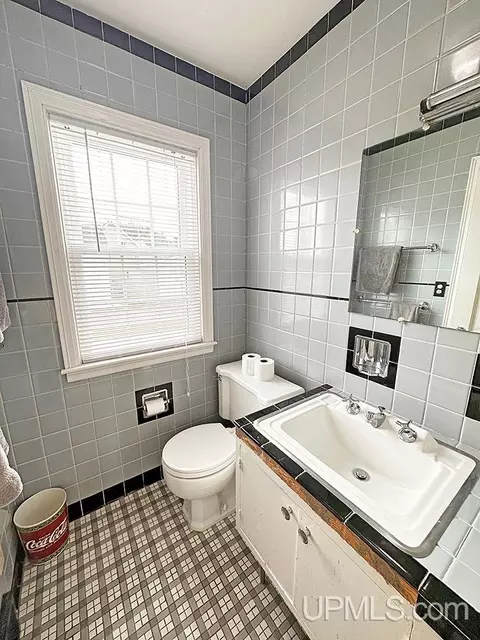 458 Oak, Ishpeming, MI 49849 photo 17