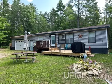N4240 Amy Lynn, Wetmore, MI 49895