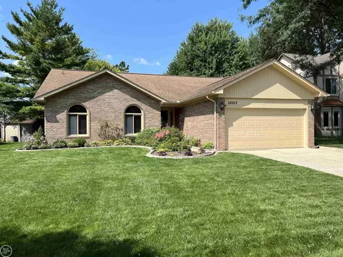 26553 Mapleridge, Chesterfield, MI 48051